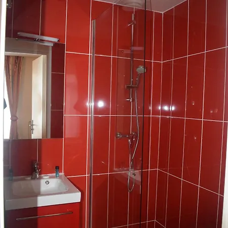 Metropol Hotel 3*