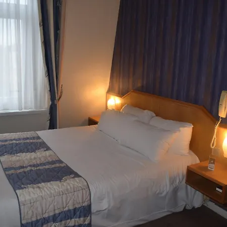 Metropol Hotel