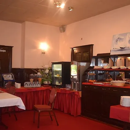 Metropol 3* Кале