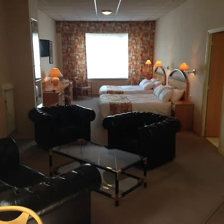 Отель Metropol 3*